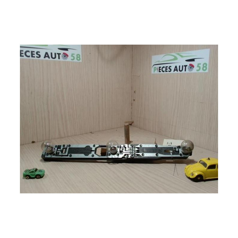 Platine feu arriere droit RENAULT  d’occasion