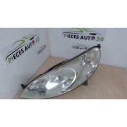 Optique avant principal gauche (feux)(phare) PEUGEOT 407 PHASE 1 BREAK d’occasion