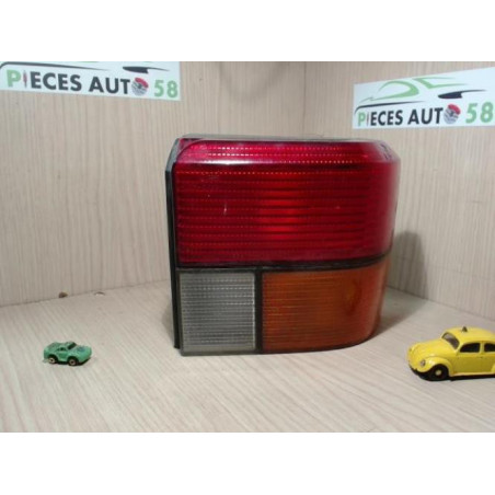 Feu arriere principal droit (feux) VOLKSWAGEN 2.4 D 80 10V d’occasion