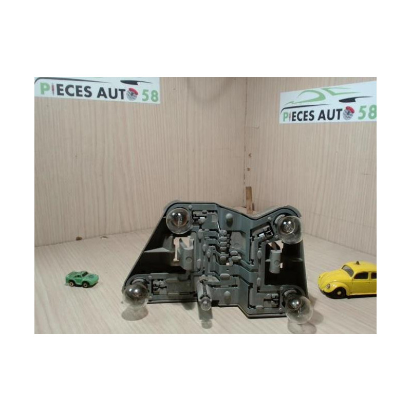 Platine feu arriere gauche ROVER  d’occasion
