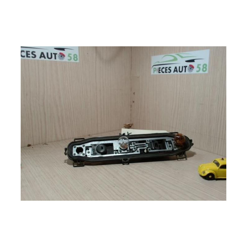 Platine feu arriere gauche RENAULT  d’occasion