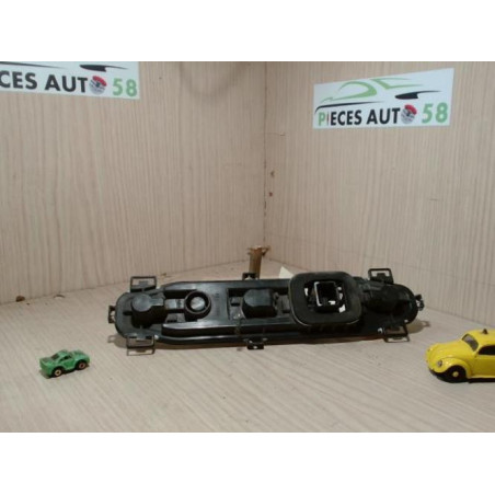 Platine feu arriere gauche RENAULT  d’occasion
