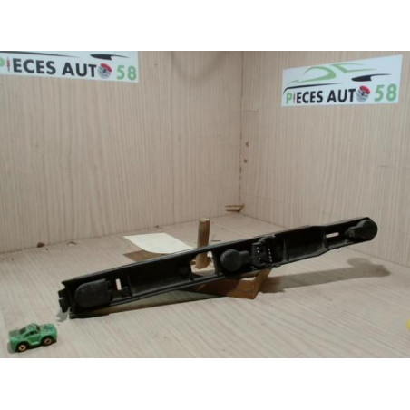 Platine feu arriere gauche RENAULT  d’occasion