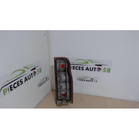 Feu arriere principal gauche (feux) FORD TRANSIT 4 d’occasion