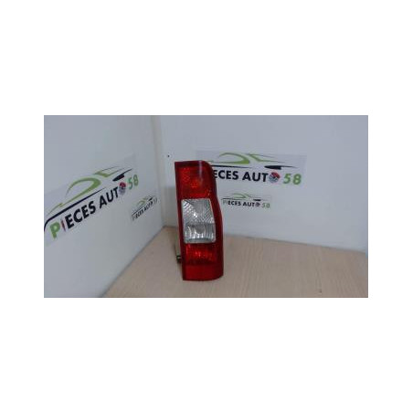 Feu arriere principal droit (feux) FORD TRANSIT 4 d’occasion