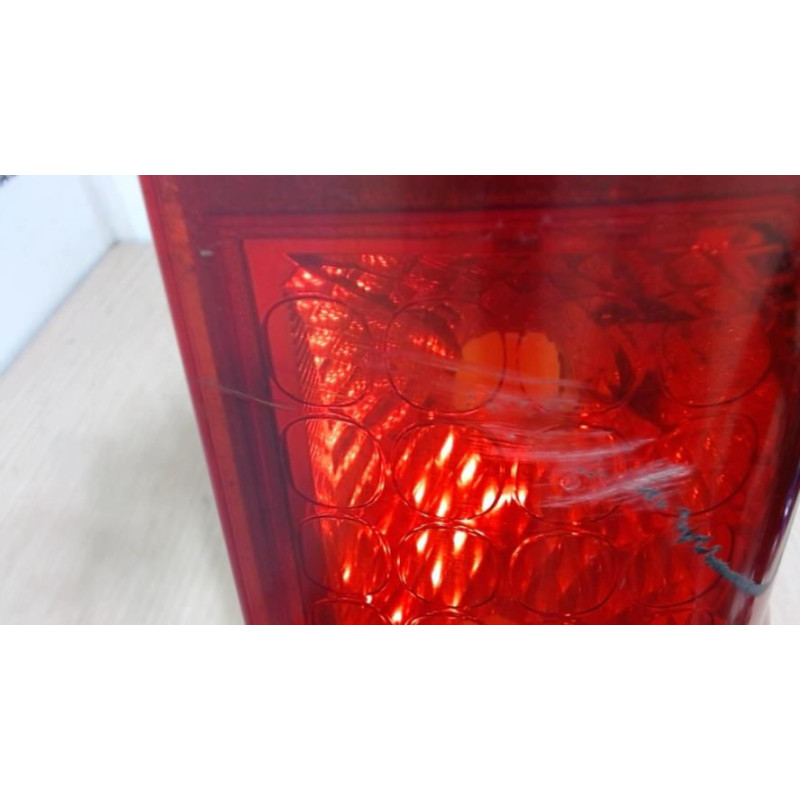 Feu arriere principal droit (feux) FORD TRANSIT 4 d’occasion