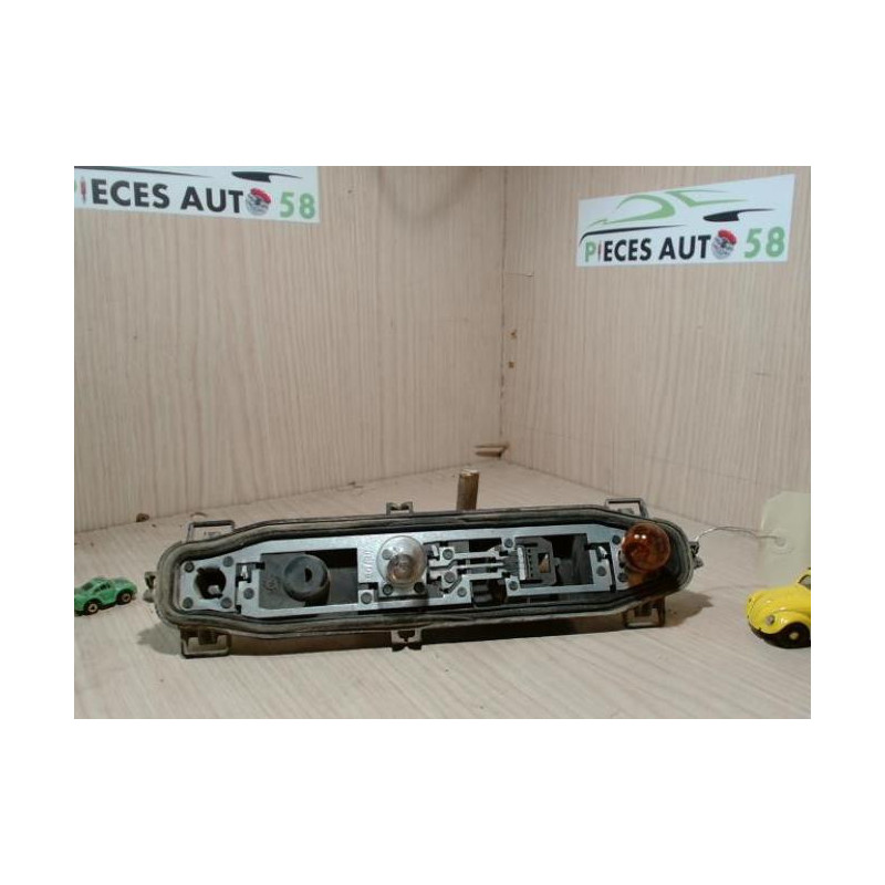 Platine feu arriere gauche RENAULT  d’occasion
