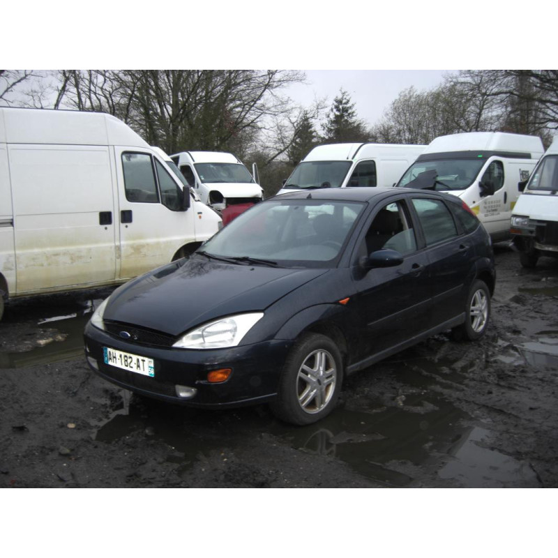 Optique avant principal gauche (feux)(phare) FORD FOCUS 1 d’occasion
