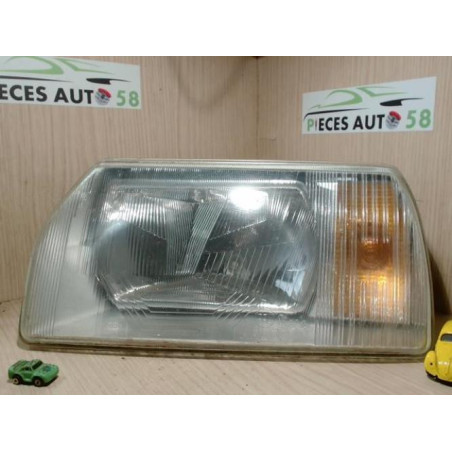 Optique avant principal gauche (feux)(phare) SKODA  d’occasion