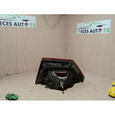 Feu arriere secondaire gauche (feux) RENAULT CLIO 4 PHASE 1 d’occasion