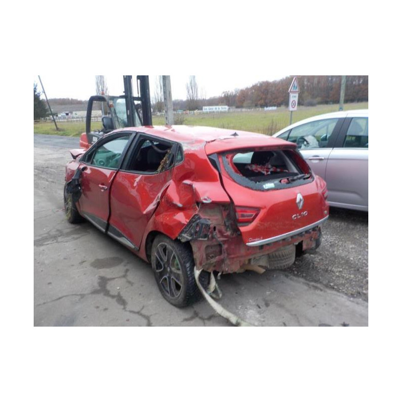 Feu arriere secondaire gauche (feux) RENAULT CLIO 4 PHASE 1 d’occasion