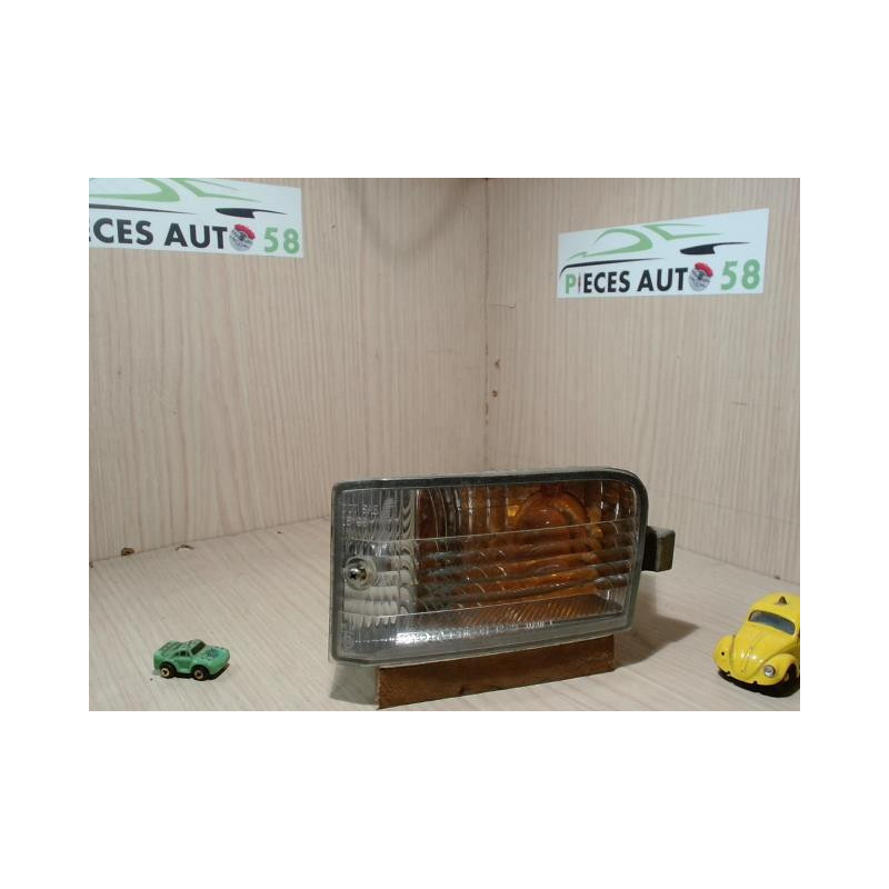 Optique avant secondaire gauche (feux)(clignotant) TOYOTA RAV4 2 PHASE 1 d’occasion