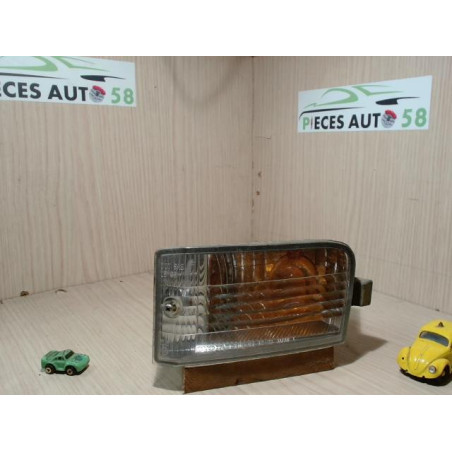 Optique avant secondaire gauche (feux)(clignotant) TOYOTA RAV4 2 PHASE 1 d’occasion
