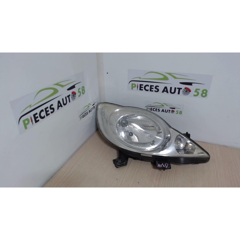 Optique avant principal droit (feux)(phare) PEUGEOT  d’occasion
