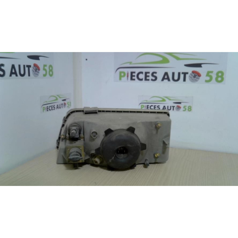 Optique avant principal droit (feux)(phare) PEUGEOT  d’occasion