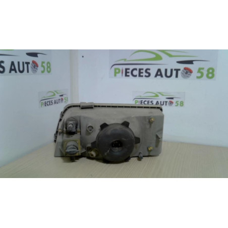 Optique avant principal droit (feux)(phare) PEUGEOT  d’occasion