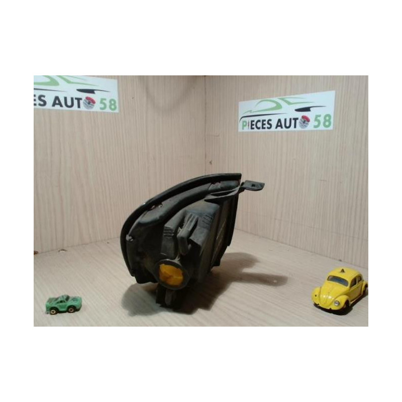 Optique avant secondaire gauche (feux)(clignotant) TOYOTA  d’occasion