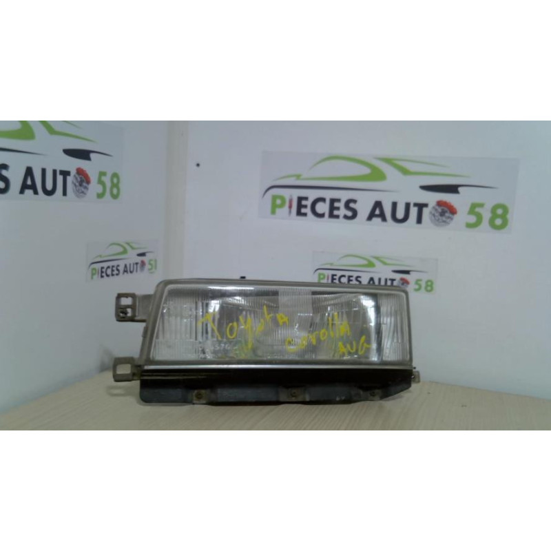 Optique avant principal gauche (feux)(phare) TOYOTA  d’occasion
