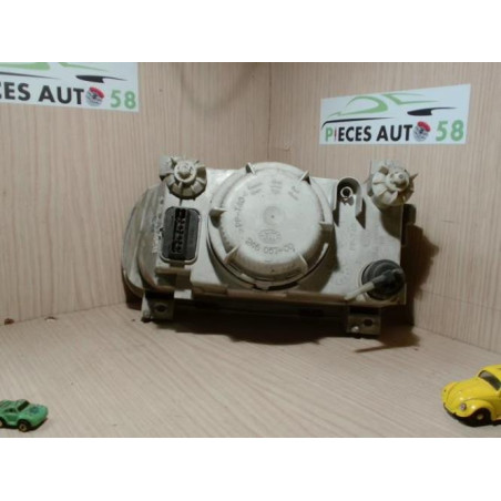 Optique avant principal droit (feux)(phare) SKODA  d’occasion