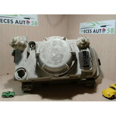 Optique avant principal gauche (feux)(phare) SKODA  d’occasion