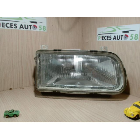 Optique avant principal droit (feux)(phare) SKODA  d’occasion