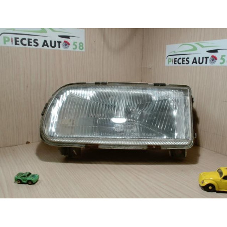 Optique avant principal gauche (feux)(phare) SKODA  d’occasion