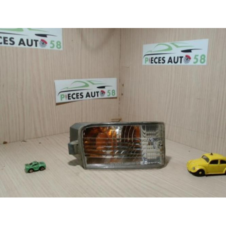 Optique avant secondaire droit (feux)(clignotant) TOYOTA RAV4 2 PHASE 1 d’occasion