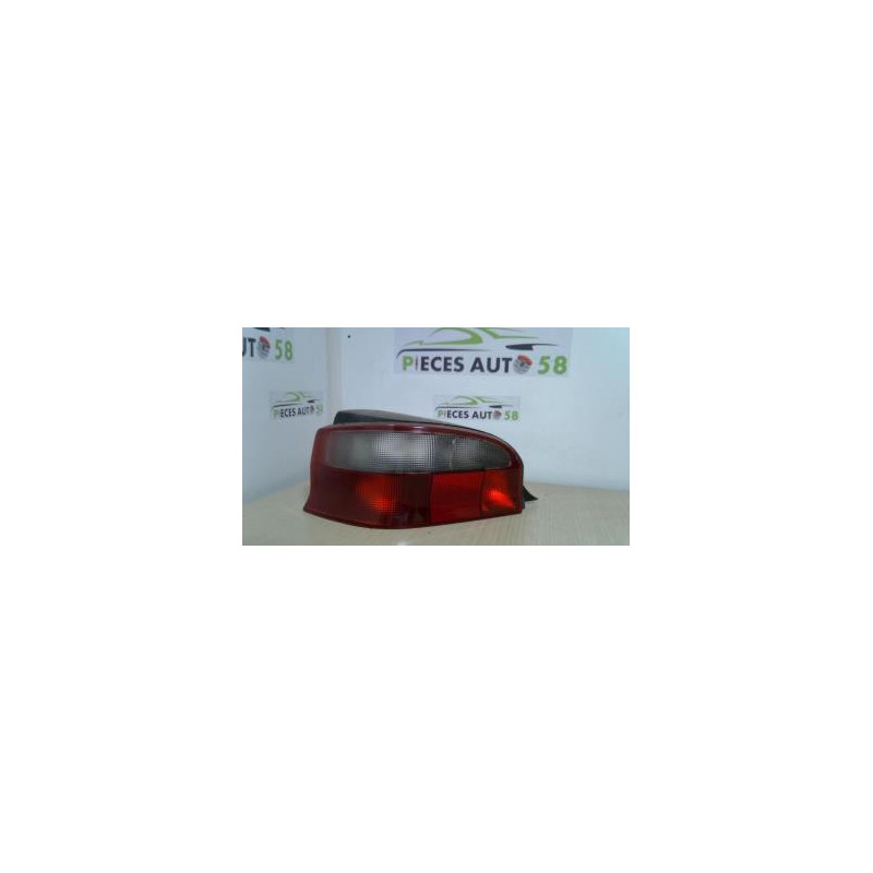 Feu arriere principal gauche (feux) CITROEN SAXO PHASE 1 d’occasion