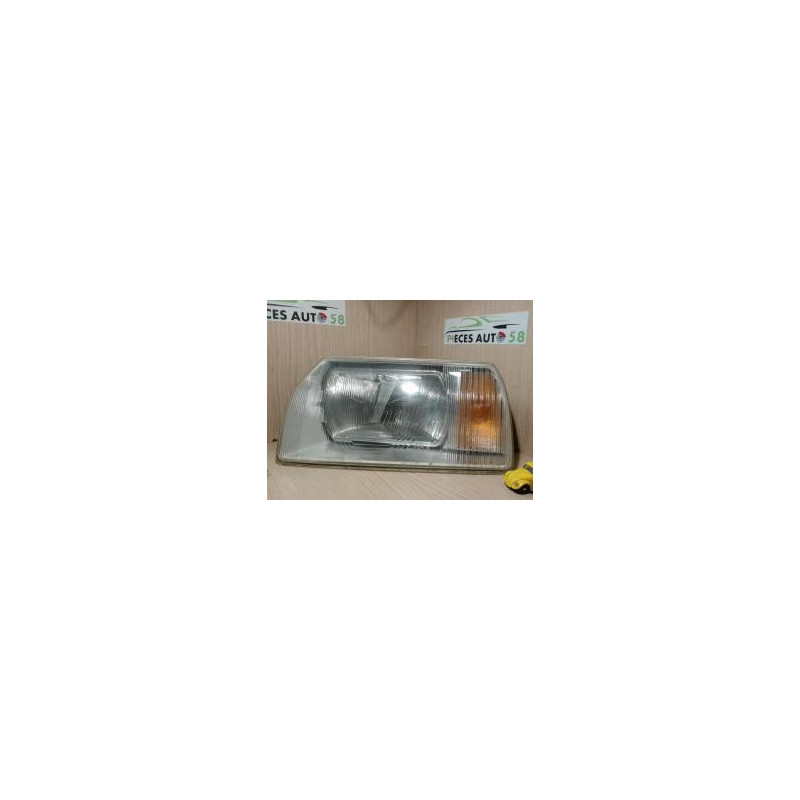 Optique avant principal gauche (feux)(phare) SKODA FAVORIT PHASE 1 d’occasion