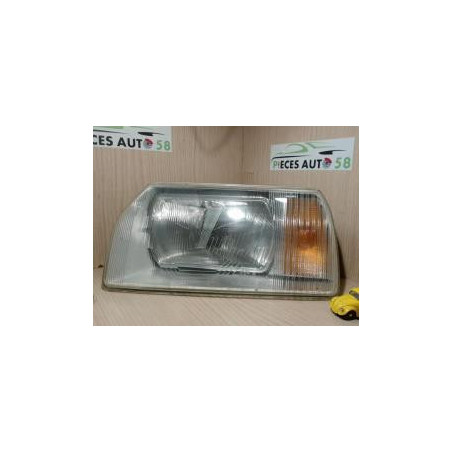 Optique avant principal gauche (feux)(phare) SKODA FAVORIT PHASE 1 d’occasion