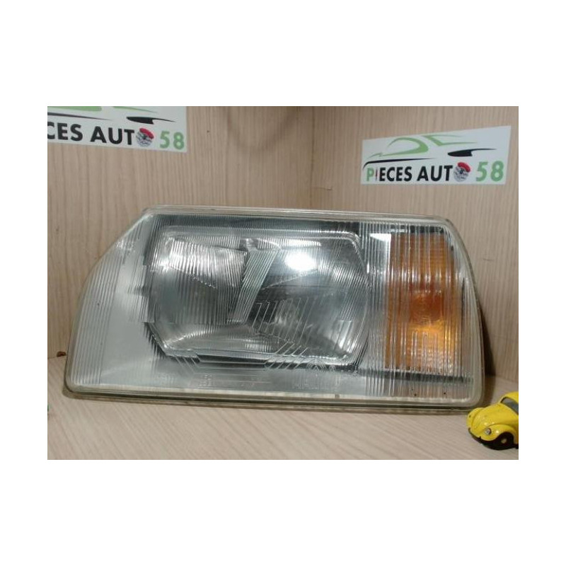 Optique avant principal gauche (feux)(phare) SKODA FAVORIT PHASE 1 d’occasion