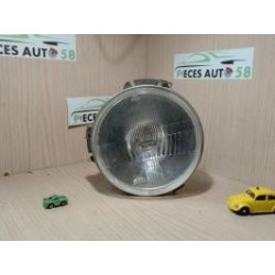 Optique avant principal droit (feux)(phare) TOYOTA 2.4 D 70 8V 4X4 d’occasion