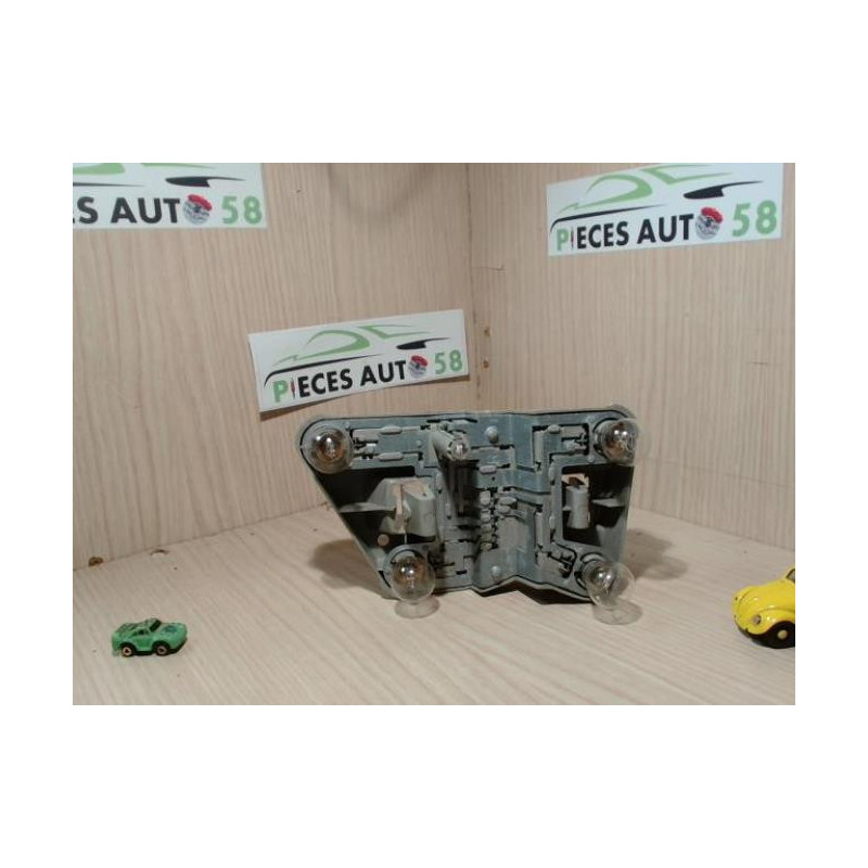 Platine feu arriere droit ROVER  d’occasion