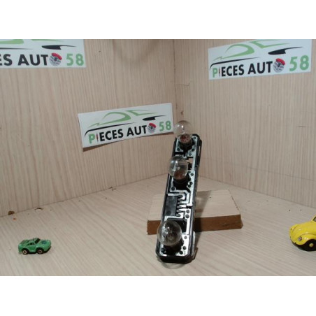 Platine feu arriere gauche PEUGEOT 306 BREAK d’occasion