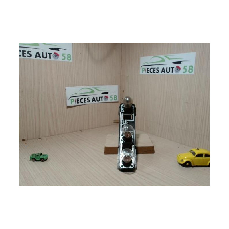 Platine feu arriere gauche PEUGEOT 306 BREAK d’occasion