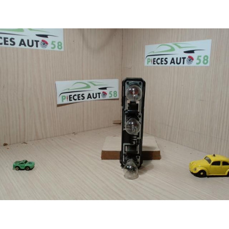 Platine feu arriere gauche PEUGEOT 306 BREAK d’occasion