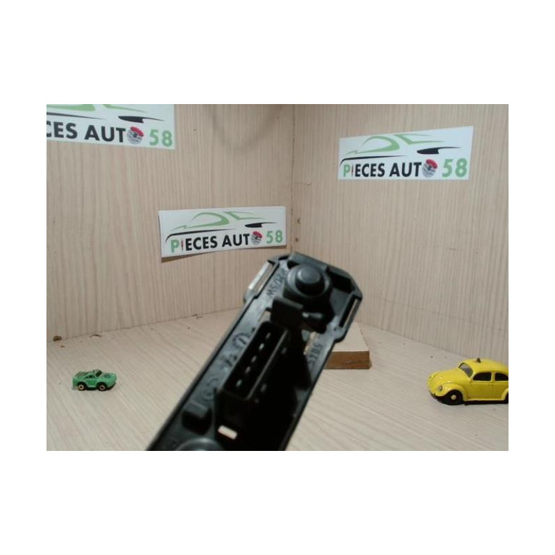 Platine feu arriere gauche PEUGEOT 306 BREAK d’occasion