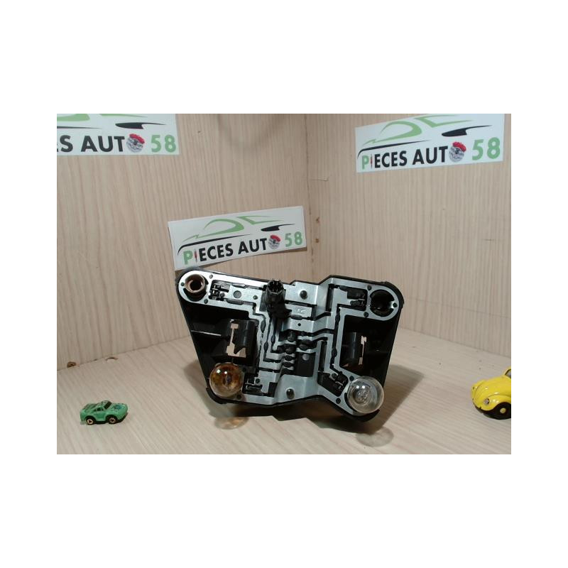 Platine feu arriere droit ROVER  d’occasion