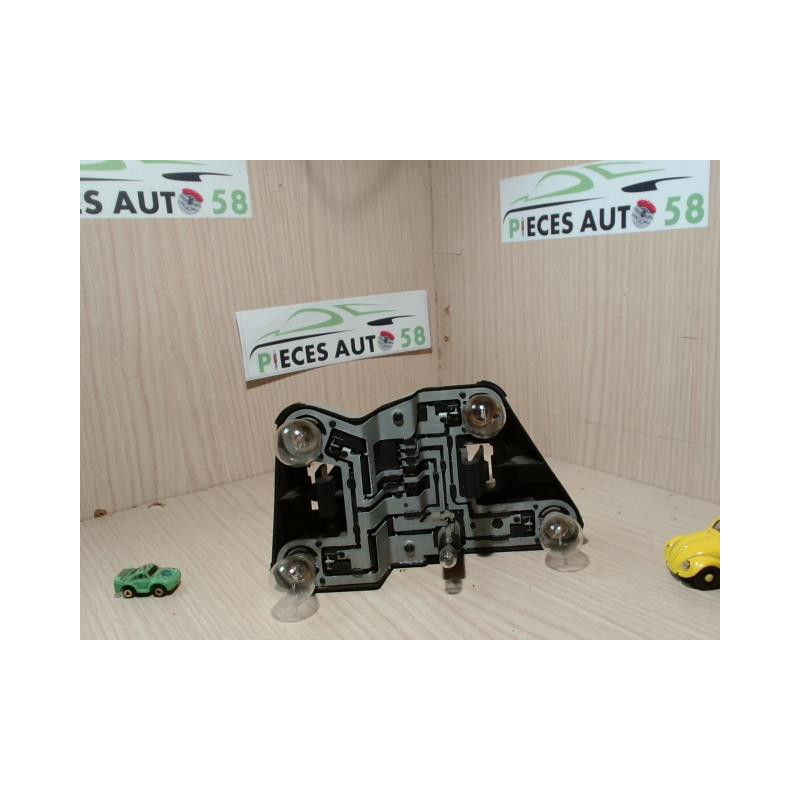 Platine feu arriere droit ROVER  d’occasion