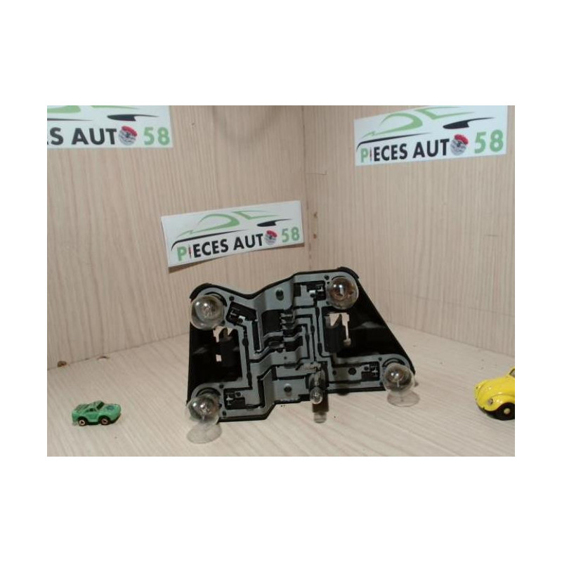 Platine feu arriere droit ROVER  d’occasion