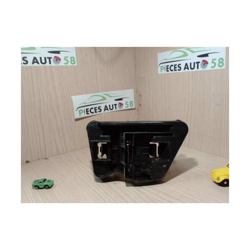 Platine feu arriere droit ROVER  d’occasion