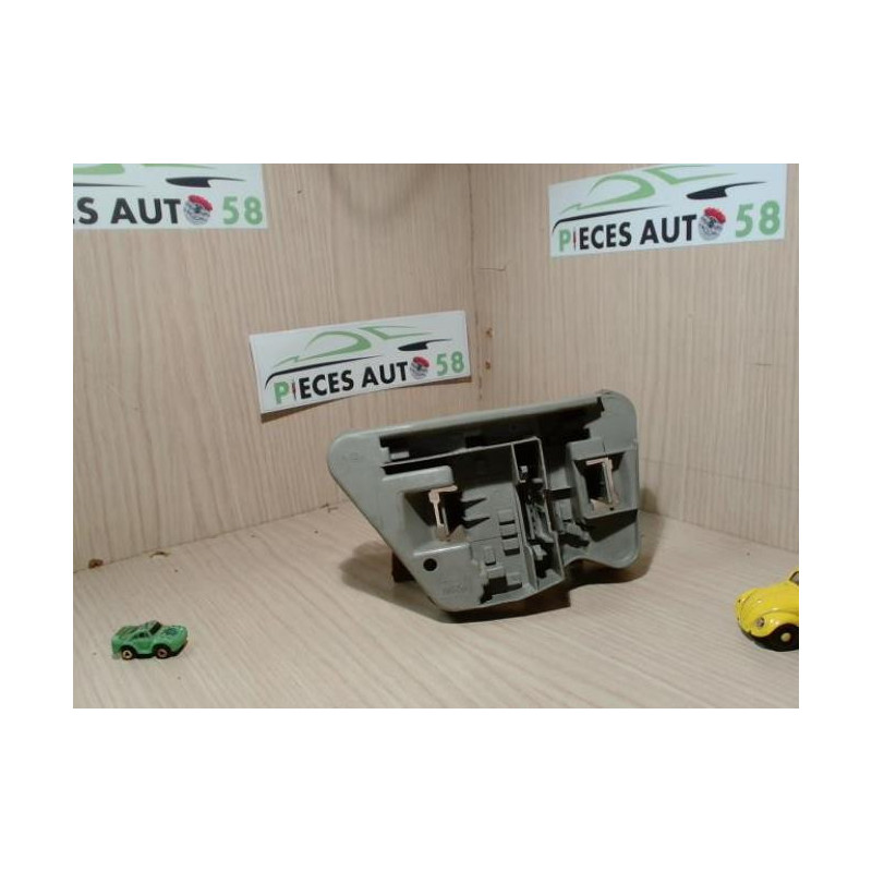 Platine feu arriere gauche ROVER  d’occasion
