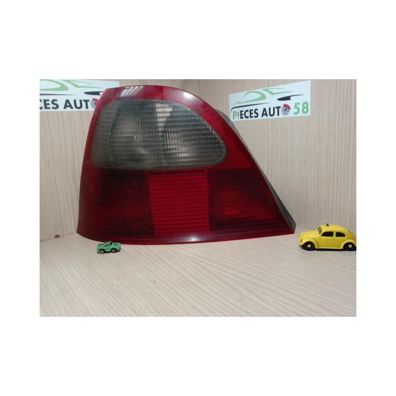 Feu arriere principal gauche (feux) ROVER 2.0 TD 85 8V d’occasion