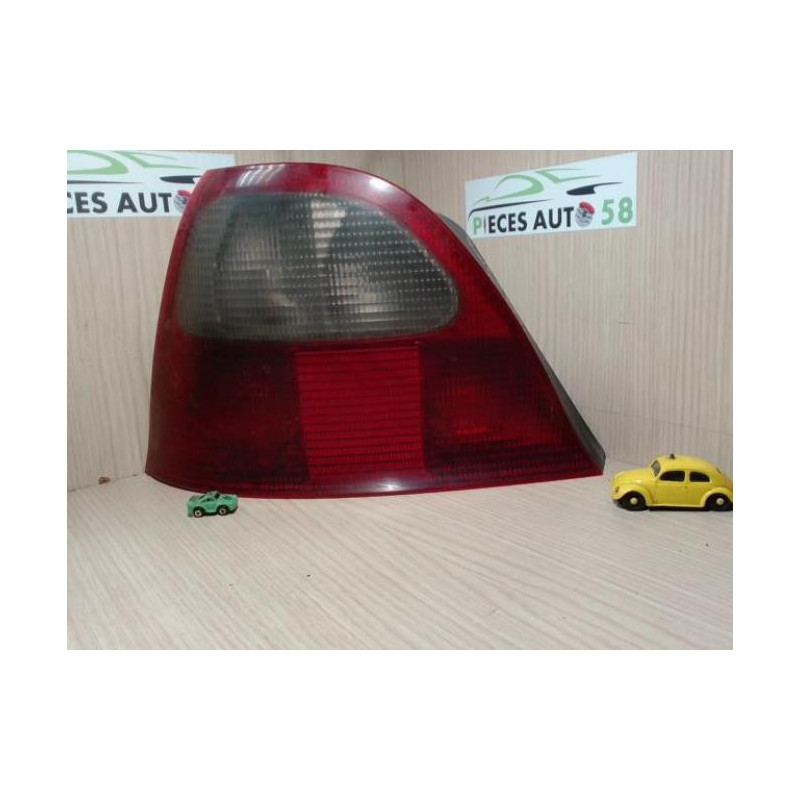 Feu arriere principal gauche (feux) ROVER 2.0 TD 85 8V d’occasion