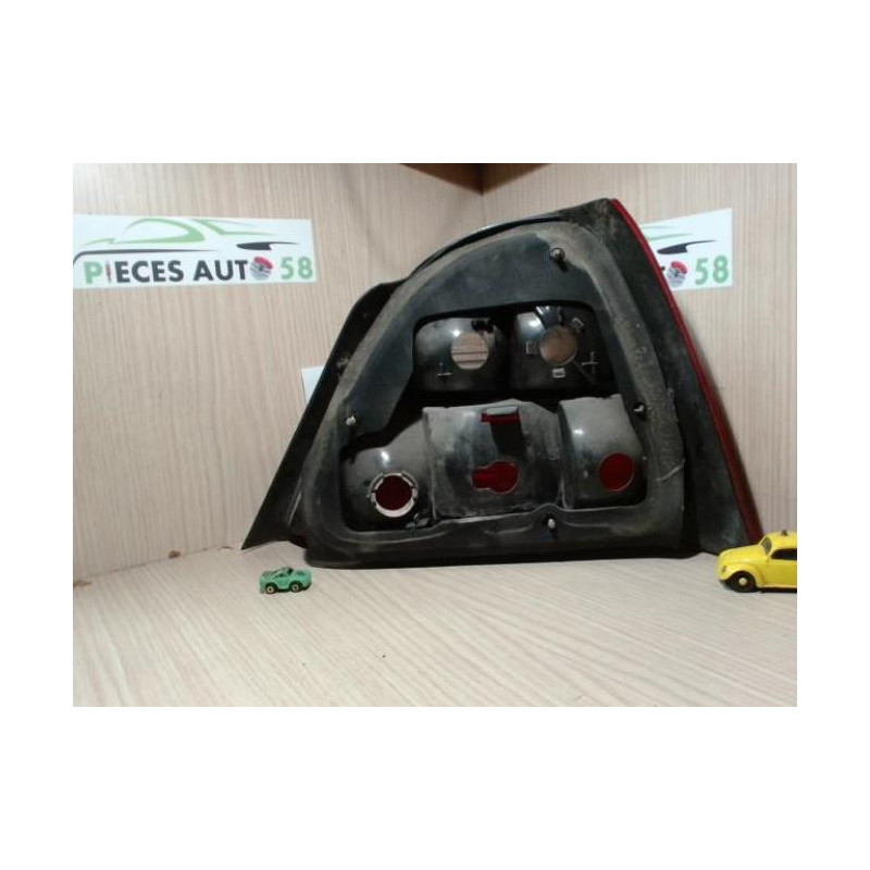 Feu arriere principal gauche (feux) ROVER 2.0 TD 85 8V d’occasion