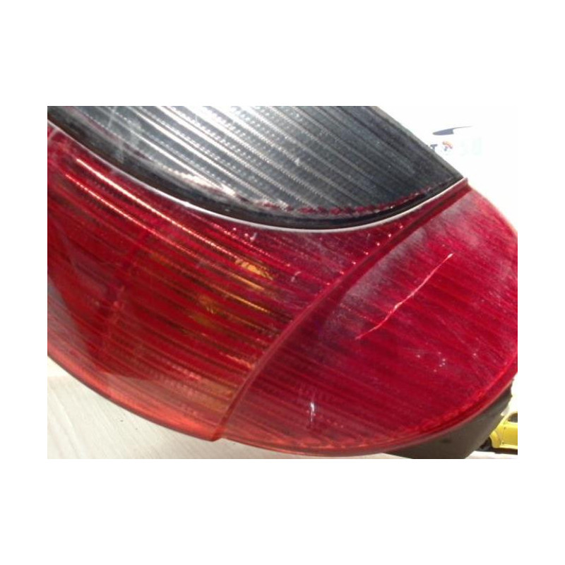 Feu arriere principal gauche (feux) PEUGEOT 306 BREAK d’occasion
