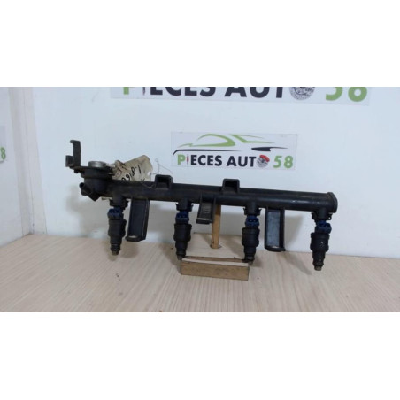 Rampe injection CITROEN XANTIA PHASE 1 d’occasion