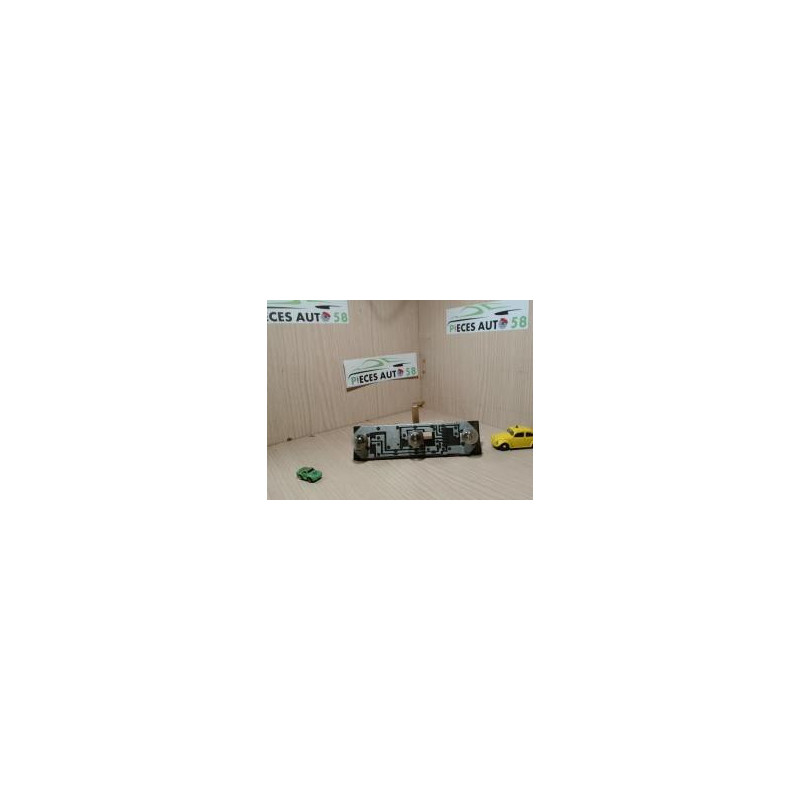 Platine feu arriere gauche MINI 1.4 TD 75 8V d’occasion