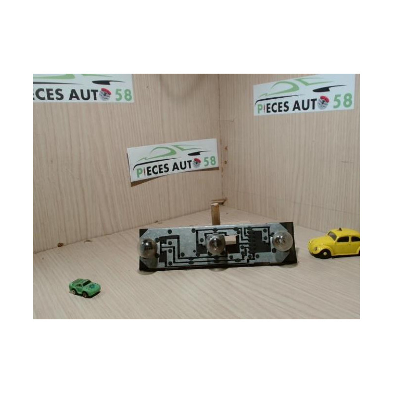 Platine feu arriere gauche MINI 1.4 TD 75 8V d’occasion