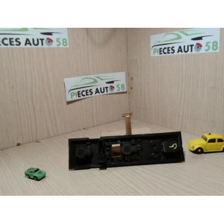 Platine feu arriere gauche MINI 1.4 TD 75 8V d’occasion